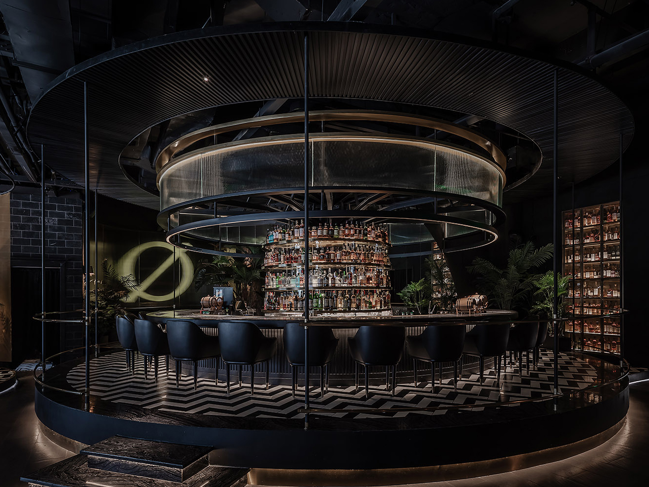 PLUTO酒吧空間設計