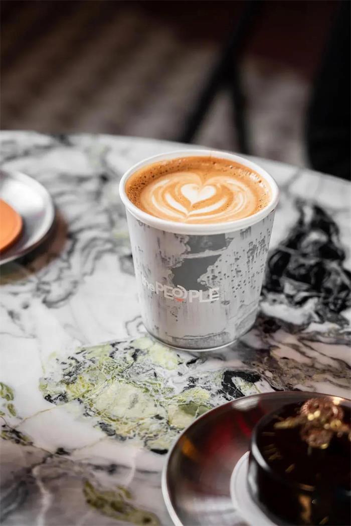 人民咖啡館 · 上海 ▼