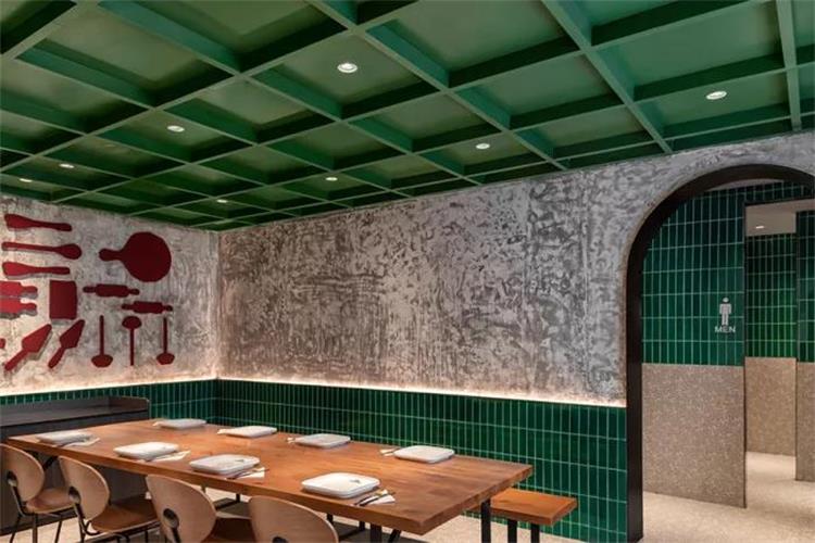 美國棒約翰披薩連鎖餐廳 · 金邊BKK1 ?ST51/352