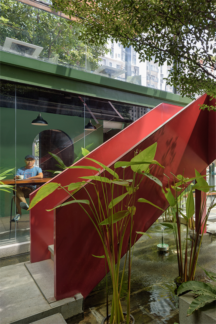 美國棒約翰披薩連鎖餐廳 · 金邊BKK1 ?ST51/352