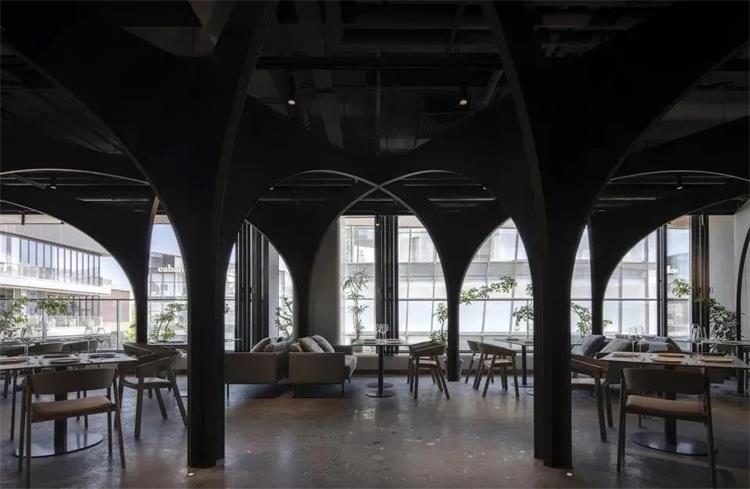 SOMESOME酒吧餐廳 · 北京