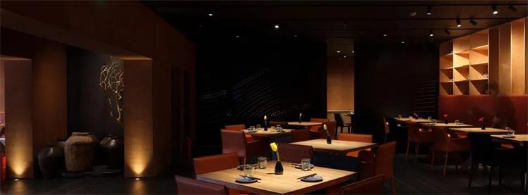 半山腰鳳凰匯店 · 北京