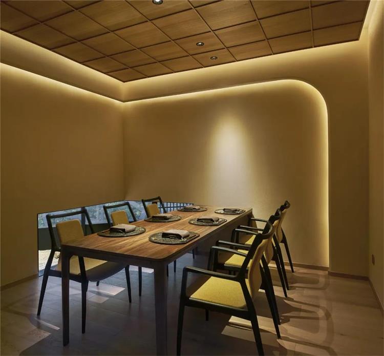 瑠璃·懷石料理餐廳 · 四川