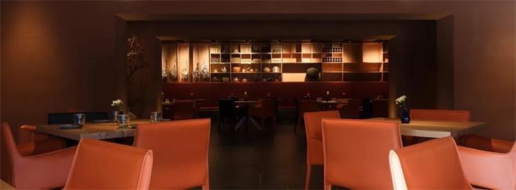 半山腰鳳凰匯店 · 北京