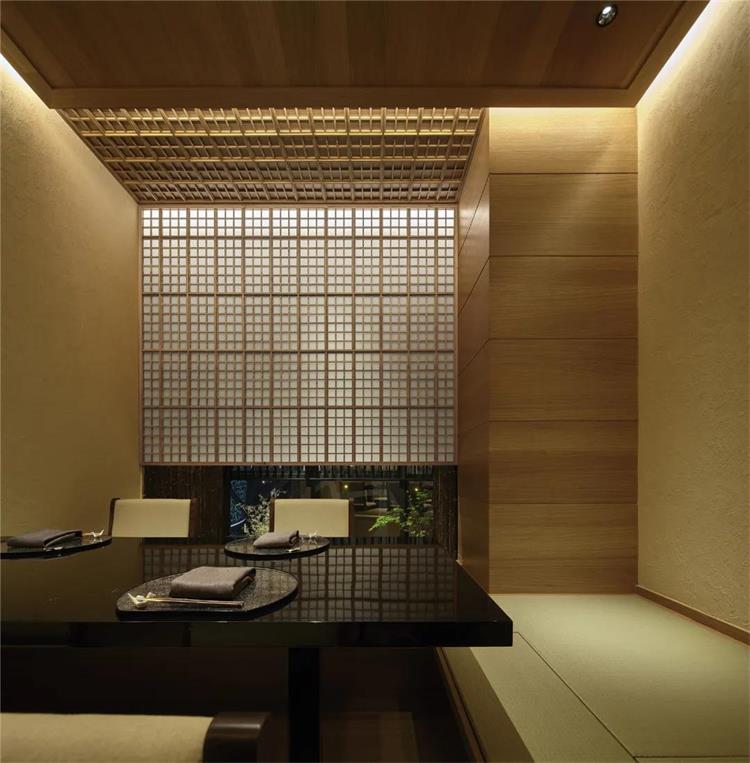 瑠璃·懷石料理餐廳 · 四川