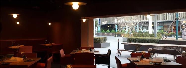 半山腰鳳凰匯店 · 北京