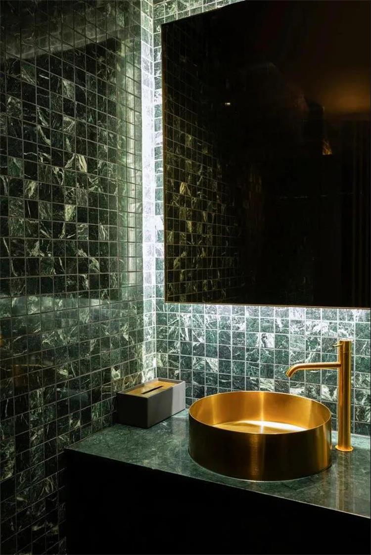 Whey餐廳 · ?香港