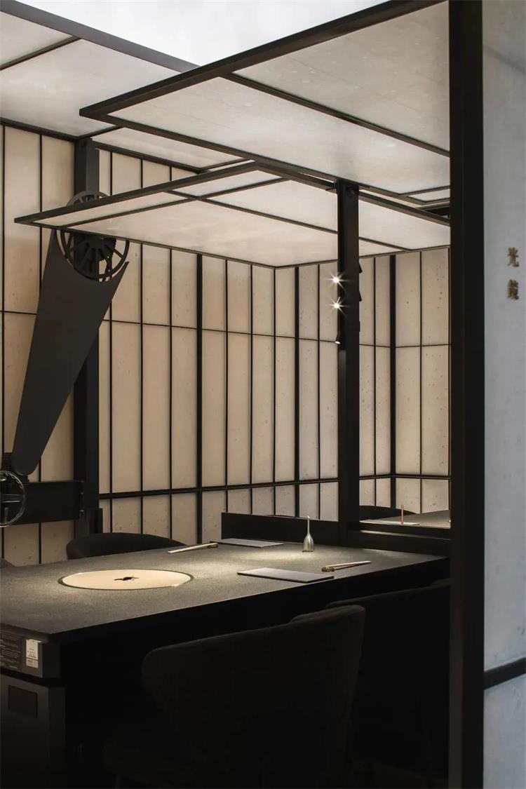 炎珀炭烤和牛 · ?深圳