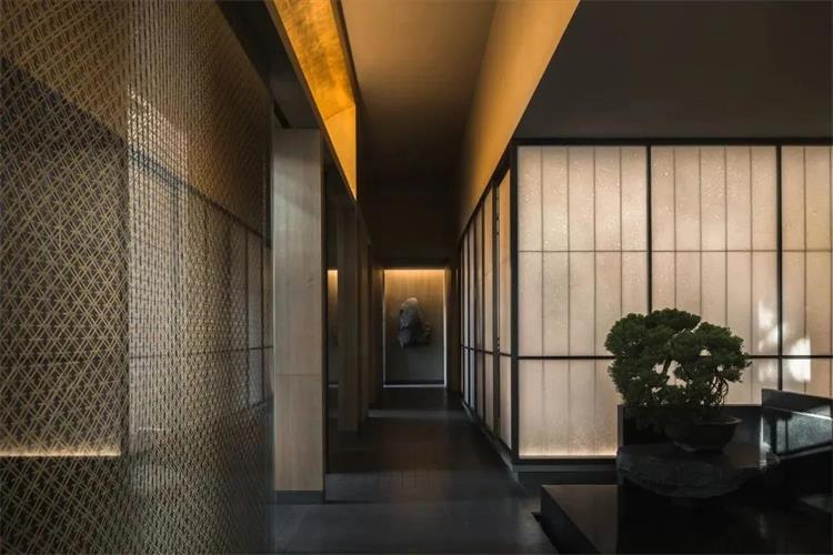 炎珀炭烤和牛 · ?深圳