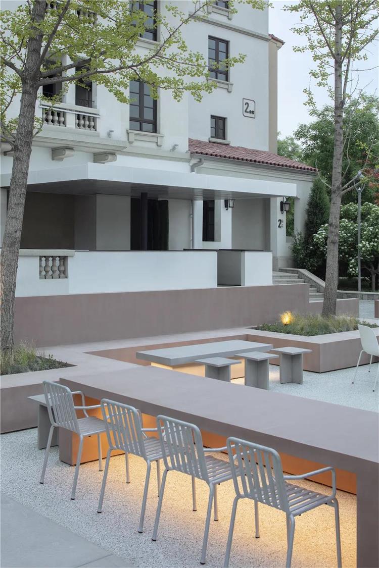 1402咖啡店 · 秦皇島市昌黎縣?