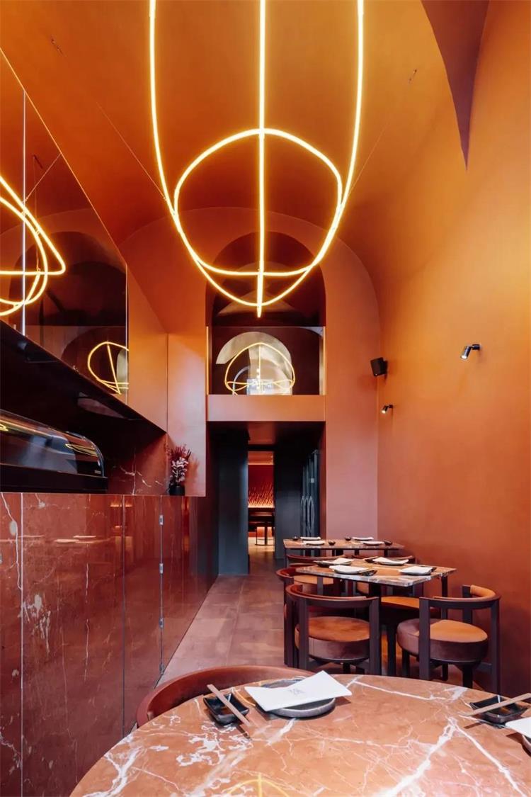 Nómada ?· 里斯本?