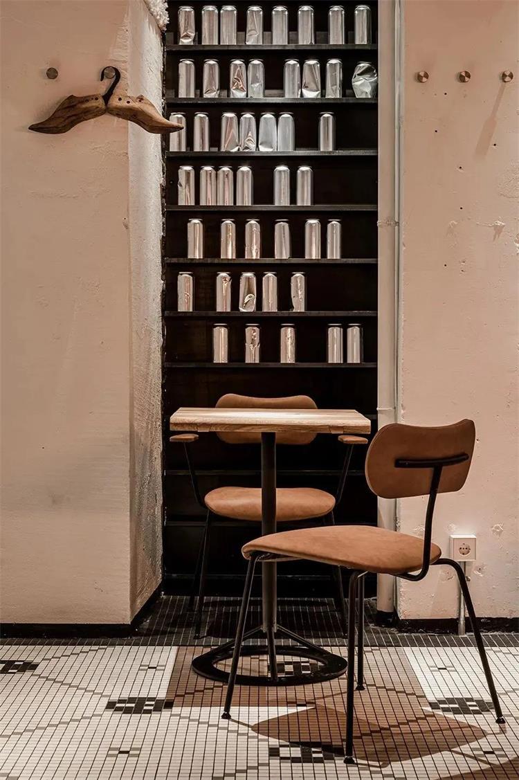 瘋狂酒館 · 烏克蘭利沃夫