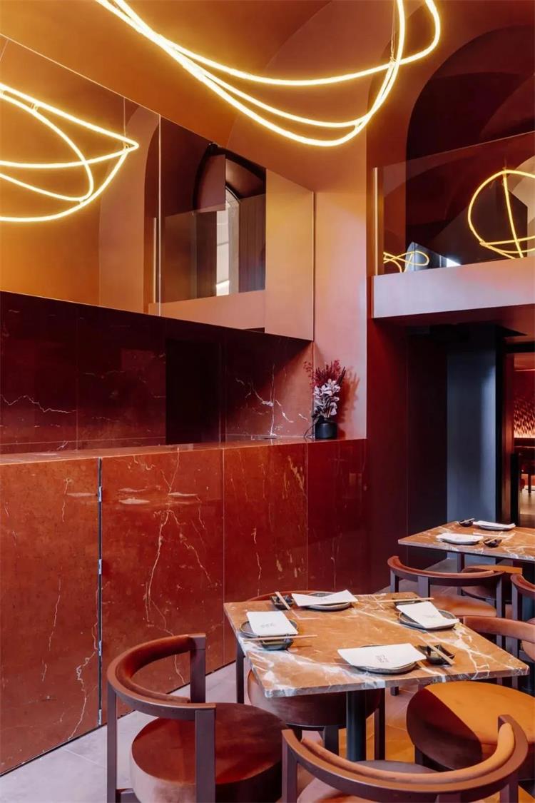 Nómada ?· 里斯本?